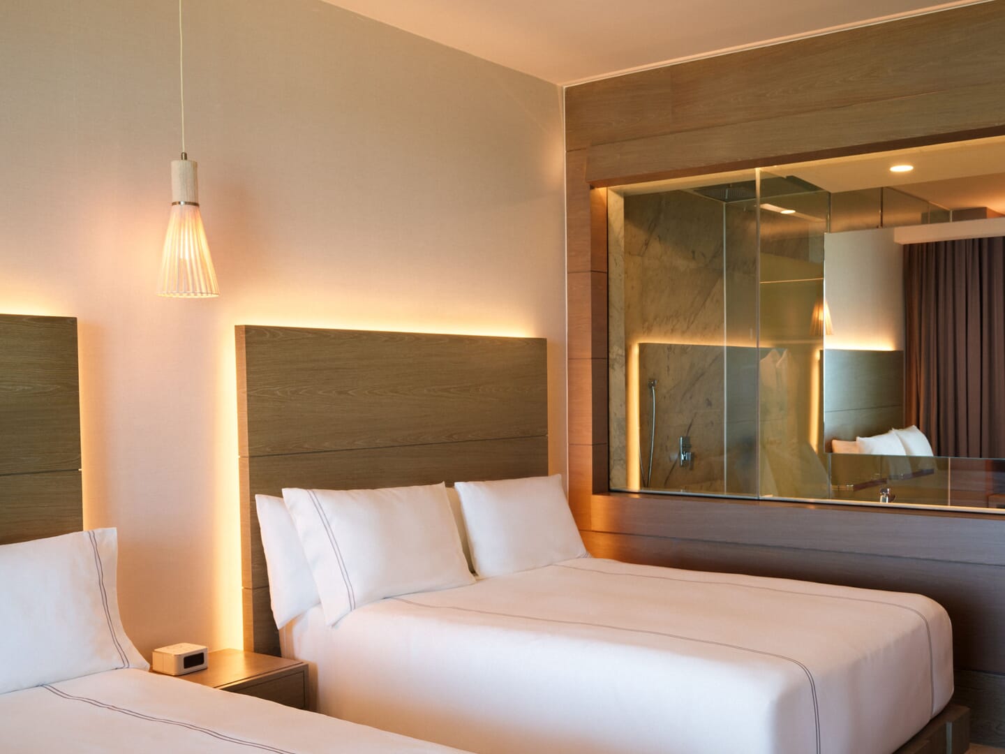 Sls Elite Ocean View Rooftop 2 Queen - 24_delightqueendouble_delight double queen.jpg