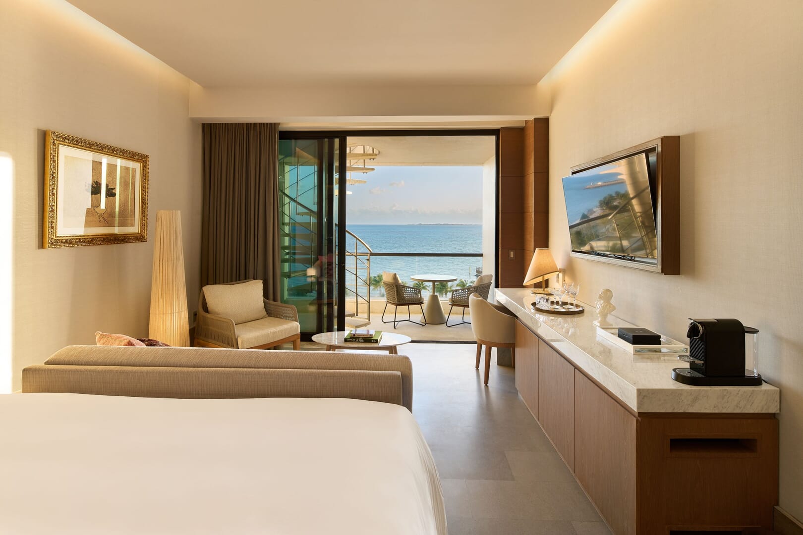 Sls Elite Ocean View Rooftop King - sls elite_oceanview_rooftop_king (1).jpg