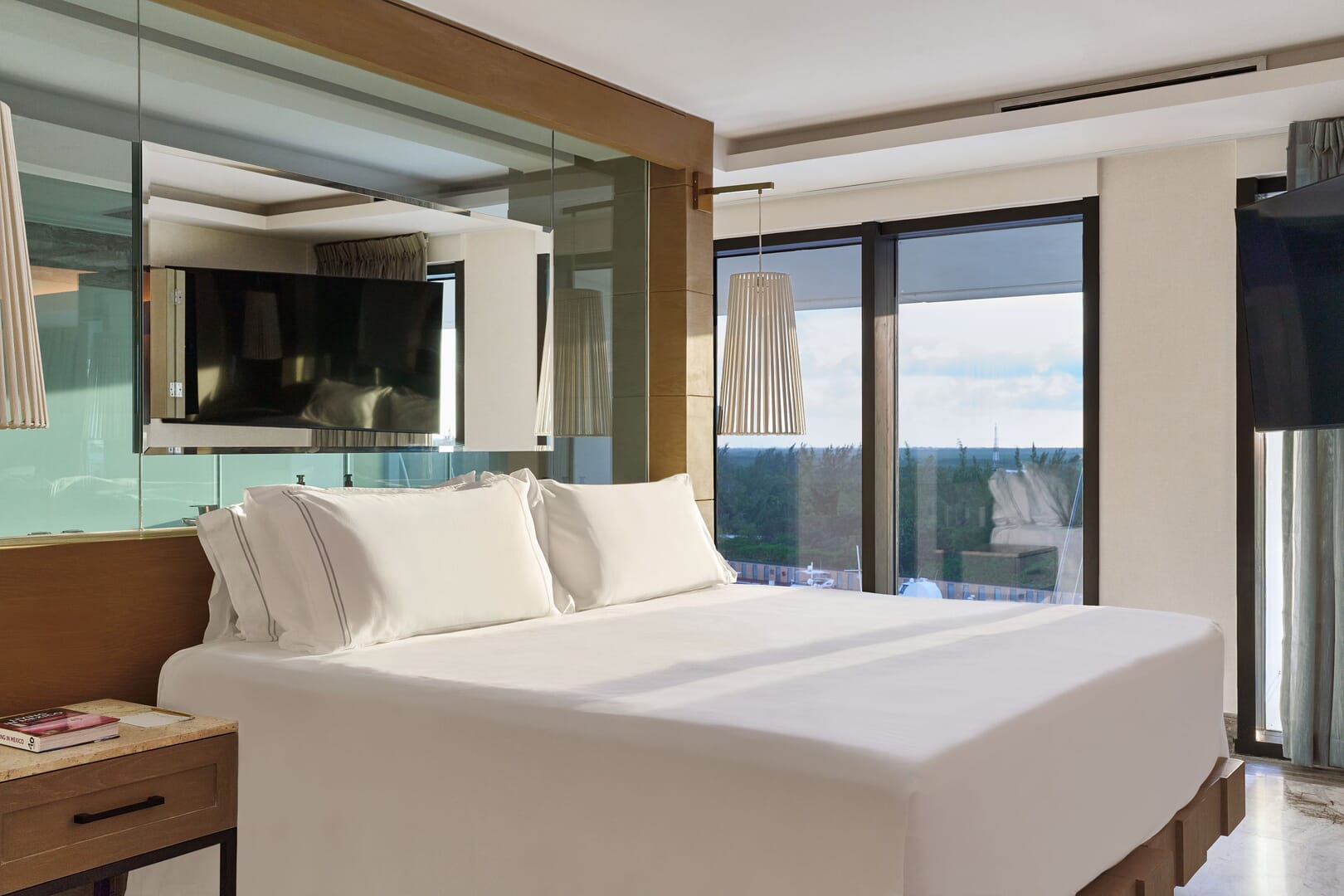 Luxuriate 2 Bedroom Suite - luxuriate_suite (4).jpg