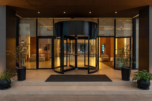 c. rhasu_puertas.jpg