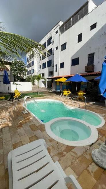 piscina1.jpg