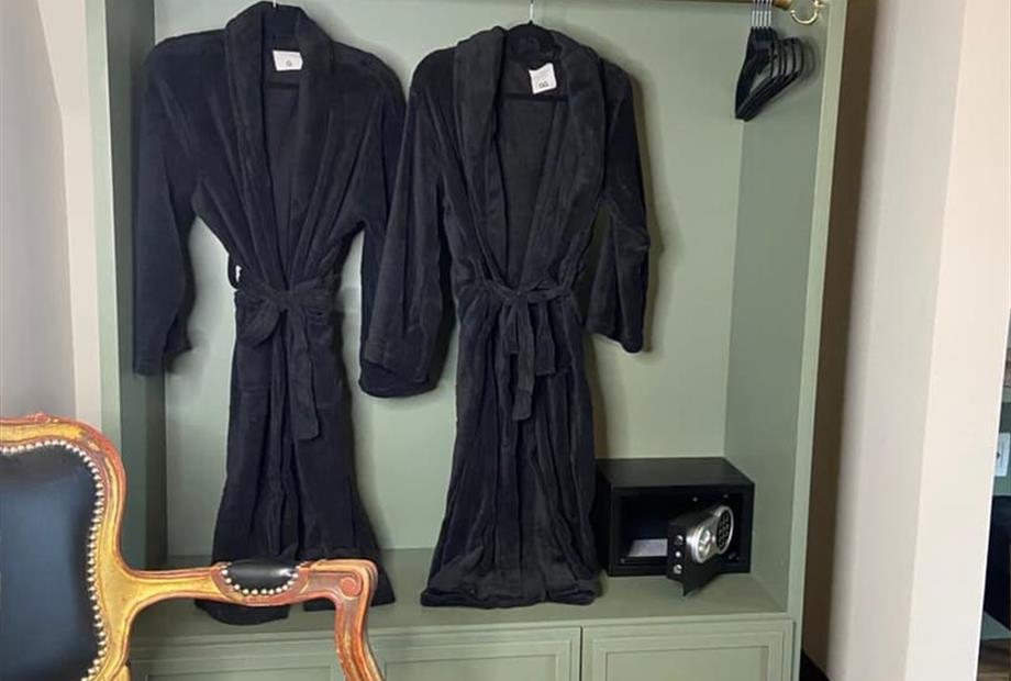 whatsapp image 2025-06-13 at 10.14.38 (2).jpeg