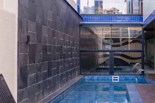 hanna amisterdam-435_2_11zon.jpg