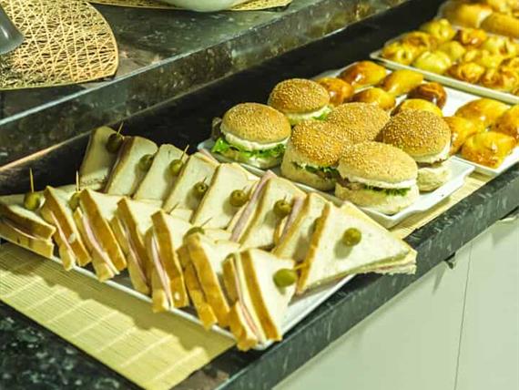 hanna amisterdam-5_5_11zon.jpg