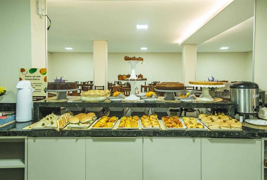 hanna amisterdam-1_1_11zon.jpg