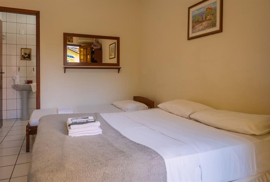 hanna amisterdam-378.jpg