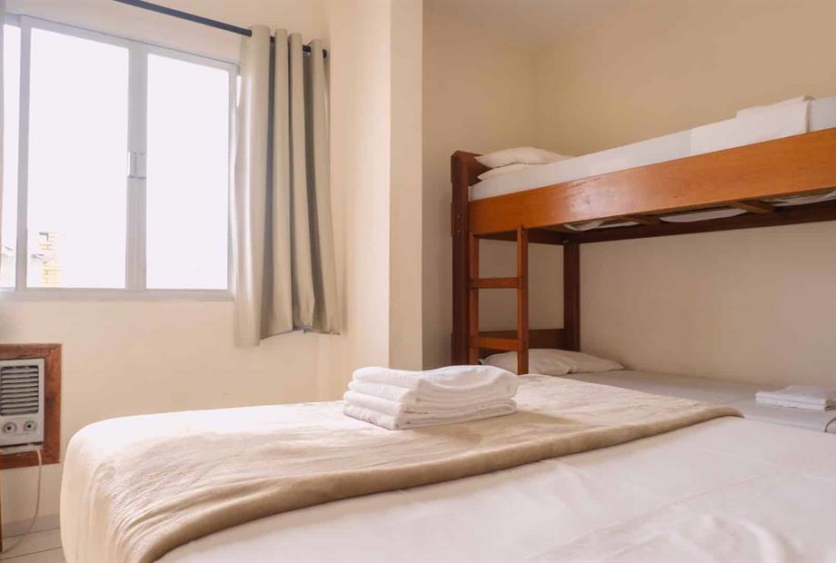 hanna amisterdam-202_8_11zon.jpg