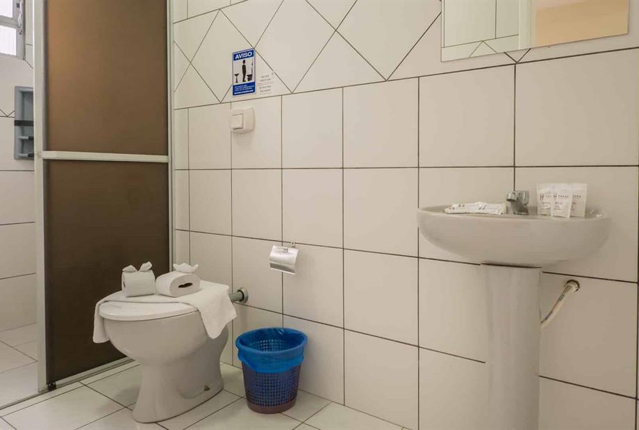 hanna amisterdam-171_7_11zon.jpg