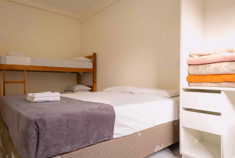 hanna amisterdam-181_17_11zon.jpg