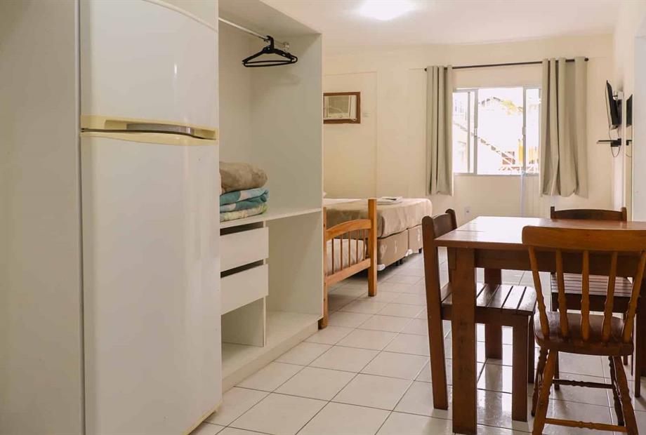 hanna amisterdam-121_1_11zon.jpg