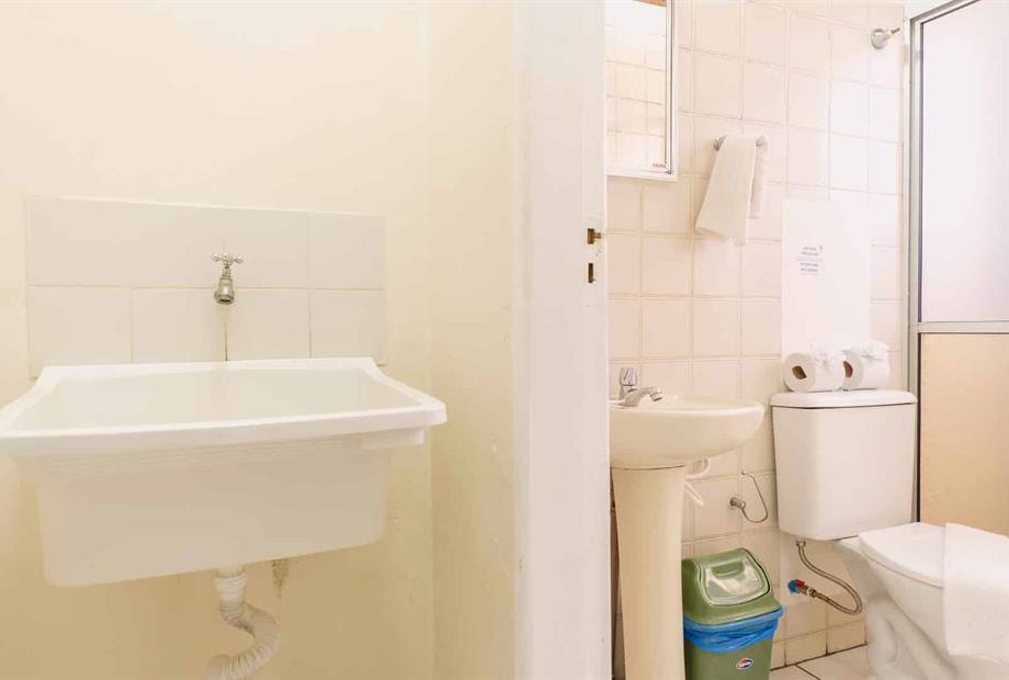 hanna amisterdam-286_26_11zon.jpg