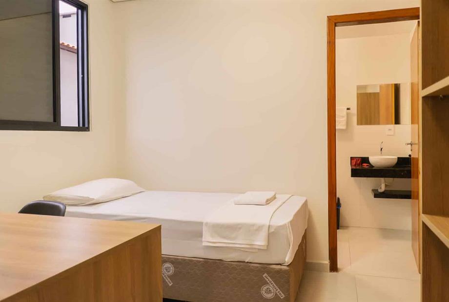 hanna amisterdam-35_2_11zon.jpg