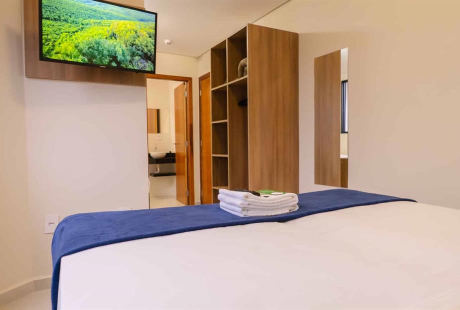 hanna amisterdam-41_8_11zon.jpg