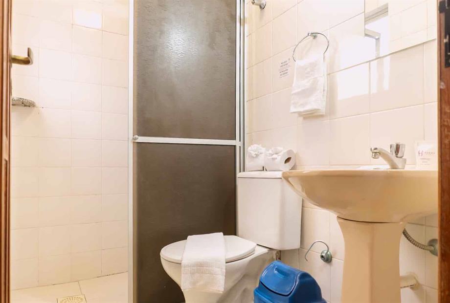 hanna amisterdam-74_8_11zon.jpg