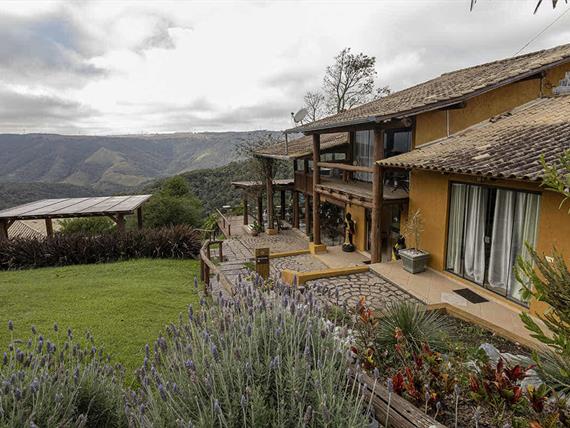 varshana-hotel---16 (1).jpg