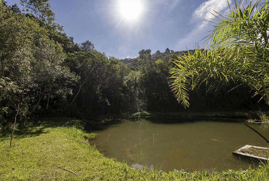 varshana-hotel---2 (1).jpg