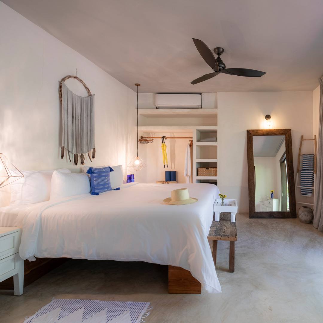 Jungle Suite With Balcony At Lula By La Zebra - 2 spaces - jungle suite with balcony-2.jpg