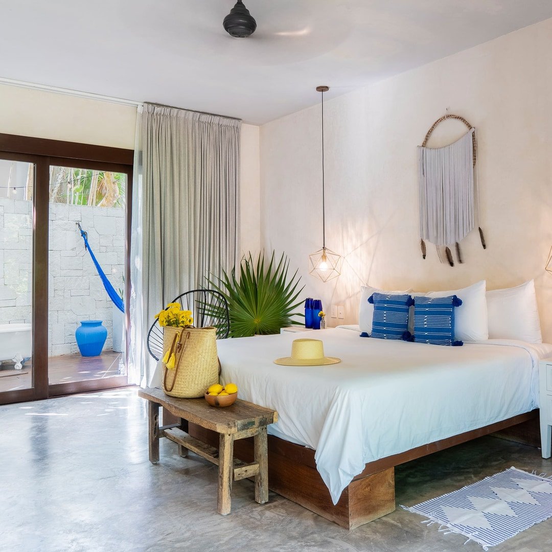 Ground Floor Beachside Suite At Lula By La Zebra - 1 ground floor beach side suite - interior.jpg
