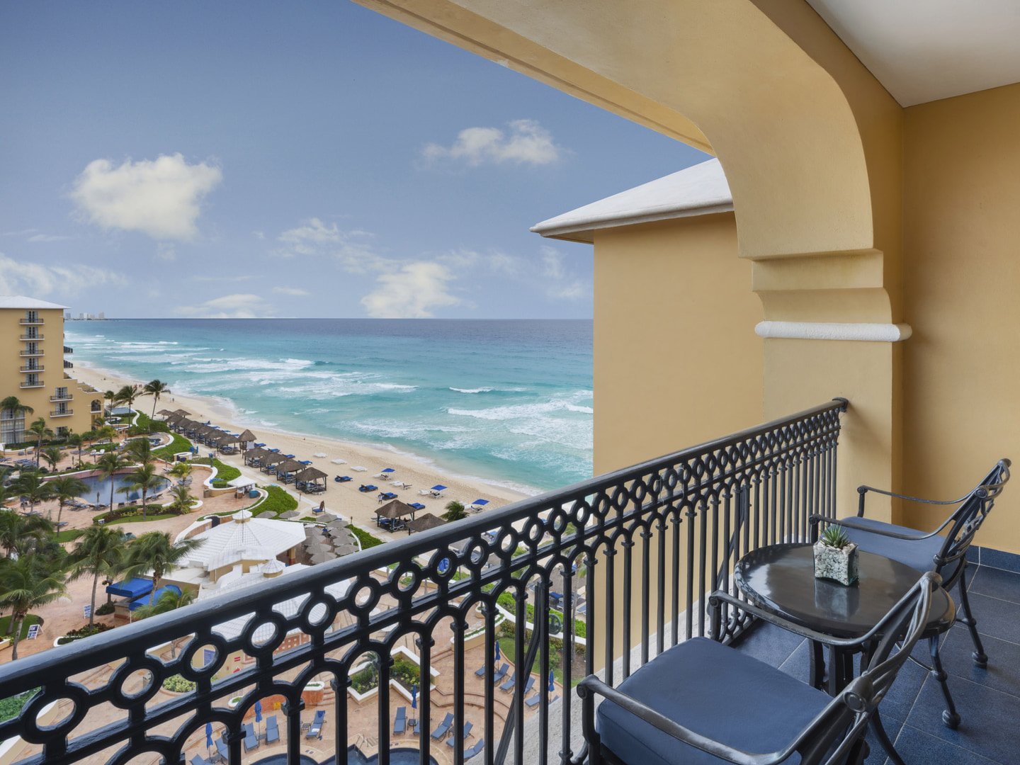 Club Seaside Double Room - 2.jpg