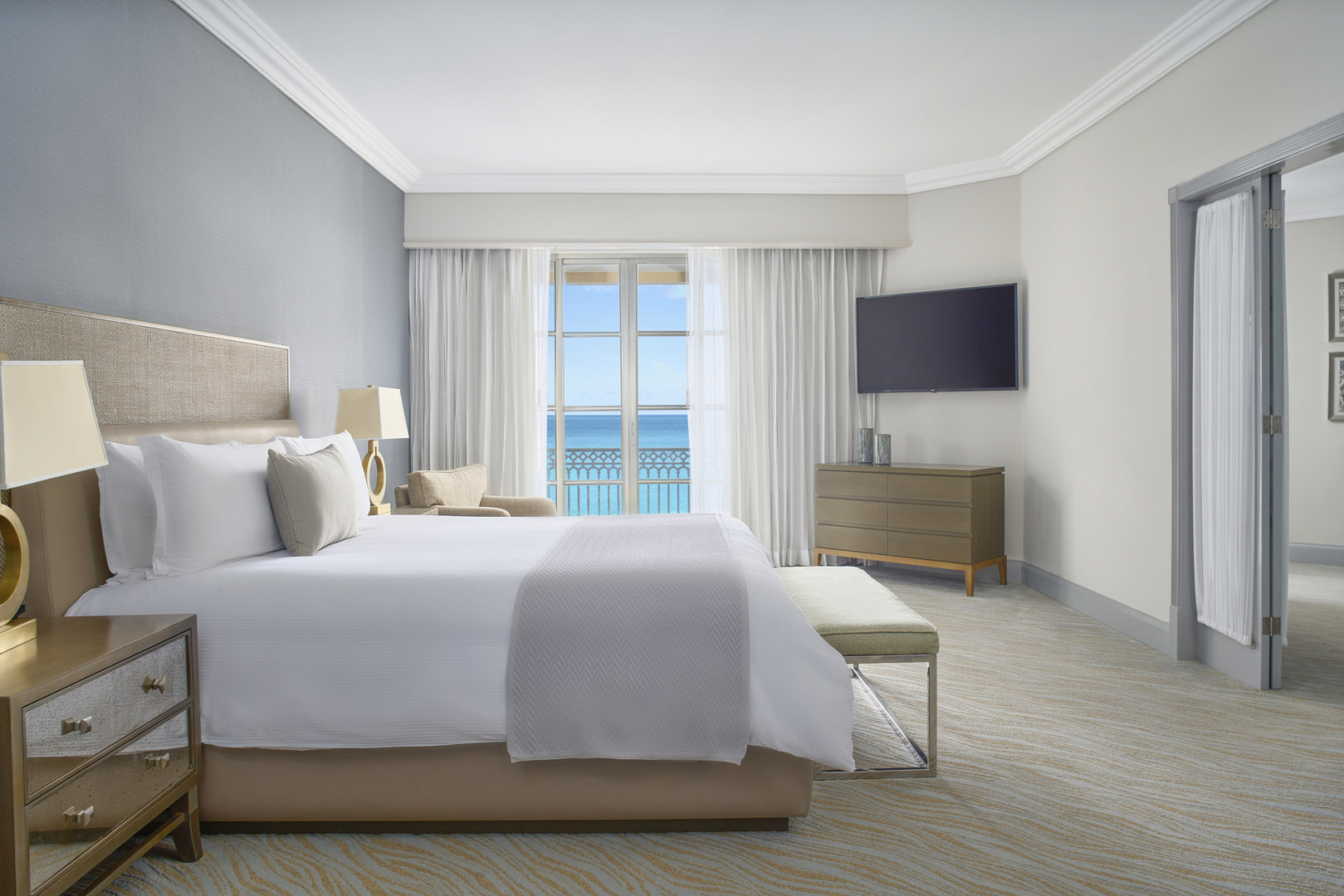 Club Seafront Suite - 1.jpg