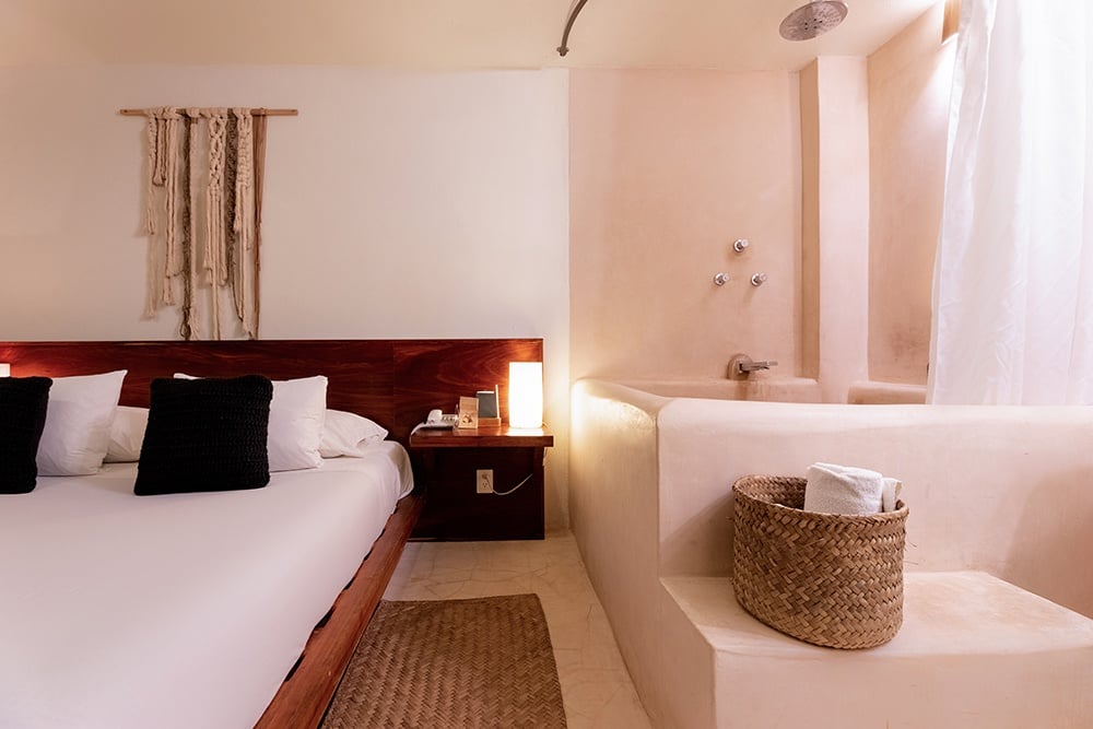 Non_view - private jacuzzi.jpg