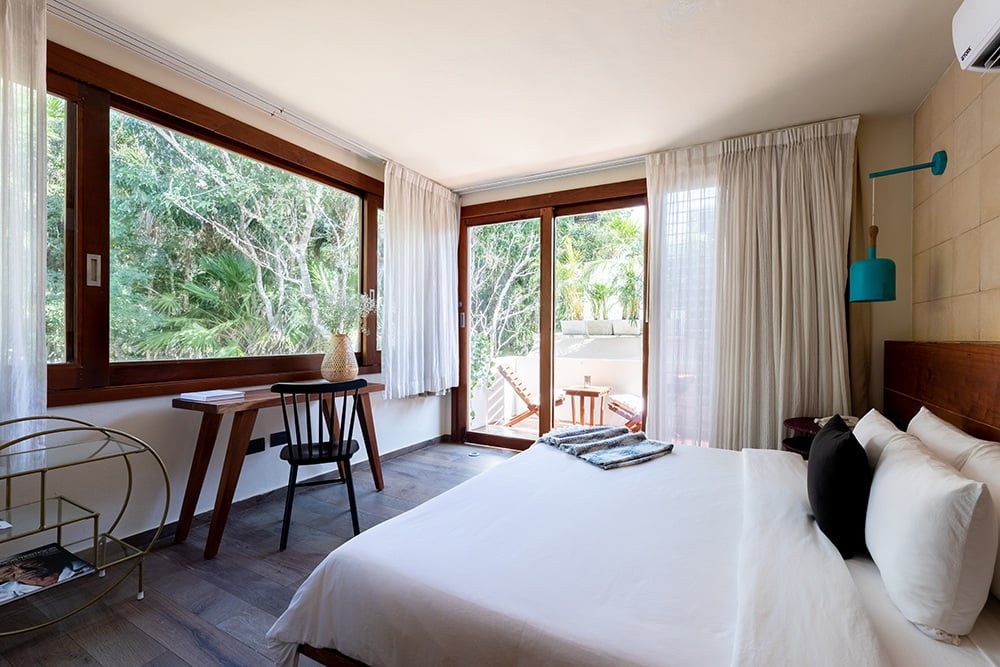 Petite Jungle View - miamor_room20_02.jpg