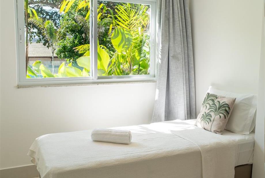 deluxe garden (3).jpg