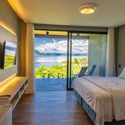 Suíte Terra — Vista para o Mar e as Montanhas #6