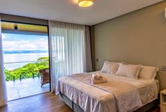 Suíte Raizes — Vista para o Mar e as Montanhas #7