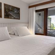 Suíte Luxo Paraíso com Hidromassagem e Varanda