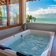 Suíte Super Luxo com Hidromassagem e Varanda