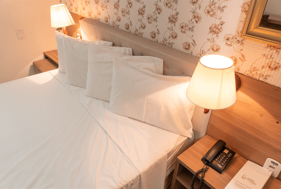 cópia de larison-15.png