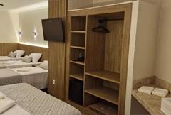 Quarto Família Quíntuplo