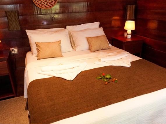 manati-lodge (2).jpg
