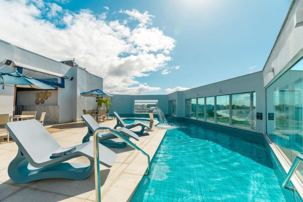piscina.jpg