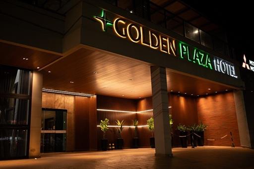 goldenplaza-252.jpg