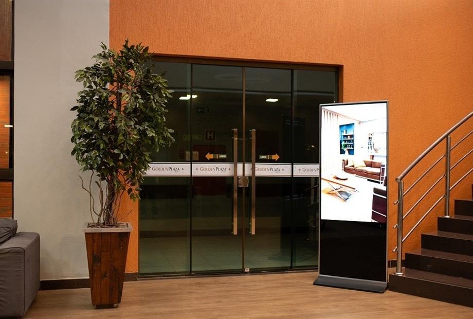 goldenplaza-207.jpg