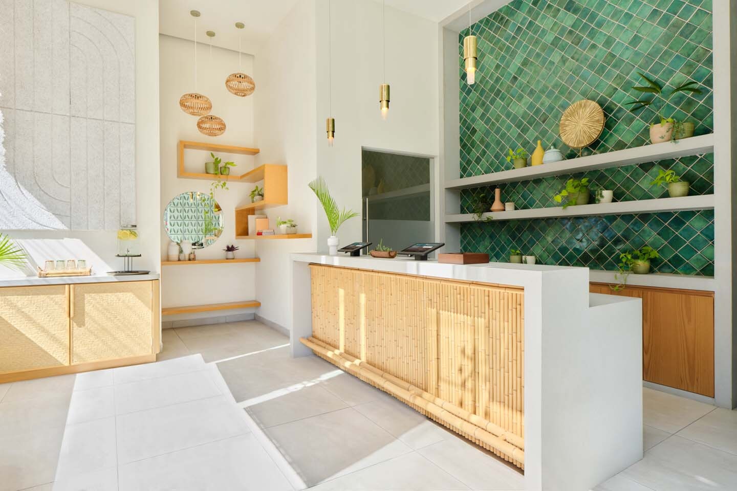 kmx-pdc1_lobby_217_kayak owned_1.jpg