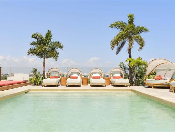 kmx-pdc1_rooftop_432_kayak owned.jpg