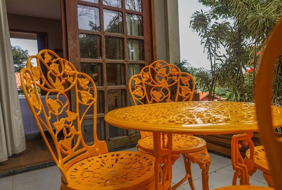 xchalé de 02 quartos - varanda 02.jpg