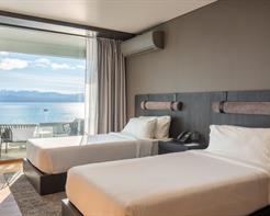 Deluxe Twin - Lake View