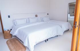 Suíte Luxo Triplo do Mikiki Lifestyle Hotel 