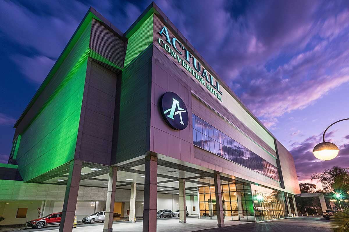 Actuall Convention by Summit Hotels
