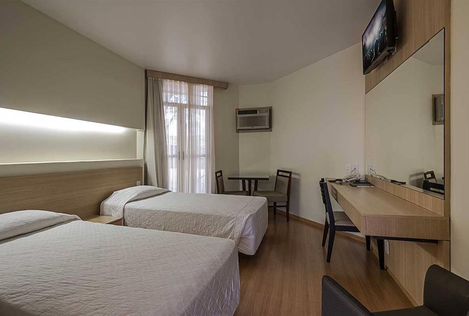 superior twin (2).jpg