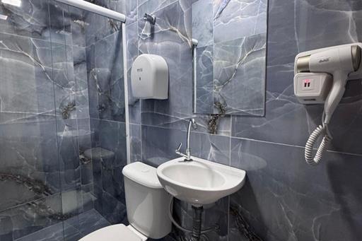 banheiro suíte.jpeg