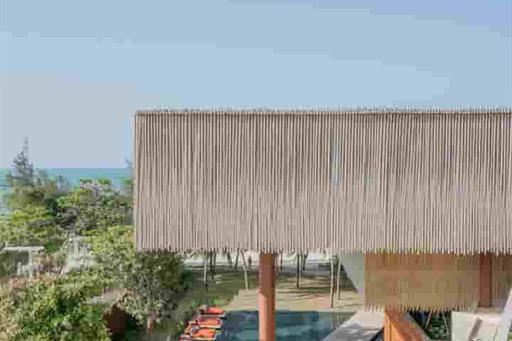 piscina - vista de cima.jpg