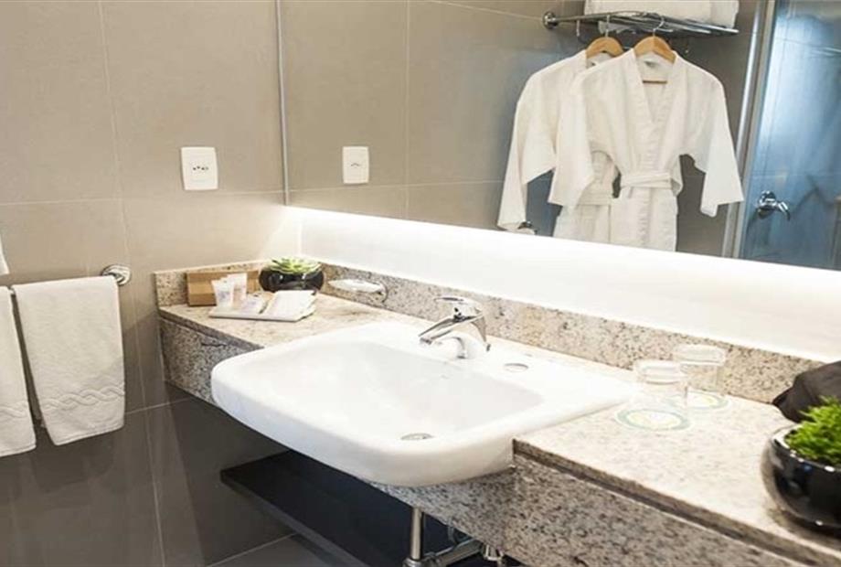 shpa - bussines class king - banheiro.jpg