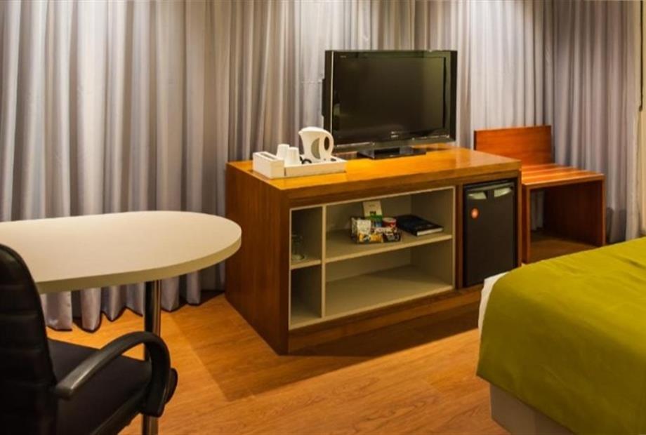 shpa - luxo king (4).jpg