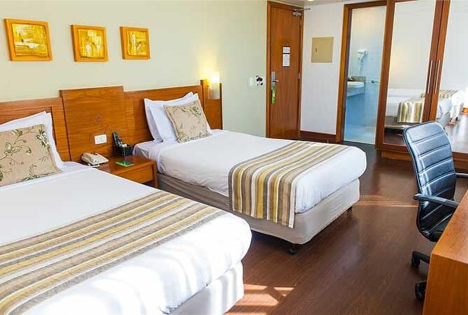 shpa - superior twin (4).jpg