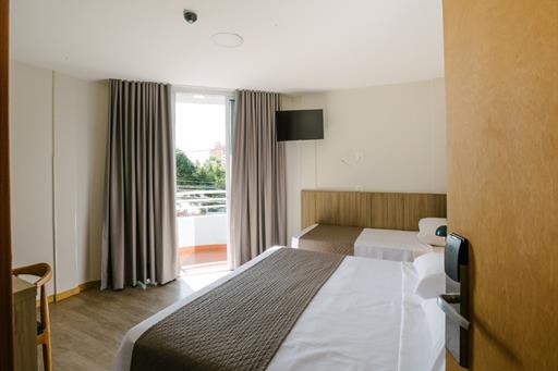 whatsapp image 2025-08-05 at 09.56.17 (5).jpeg